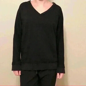 Sperry Women’s Vintage V-Neck Sweater